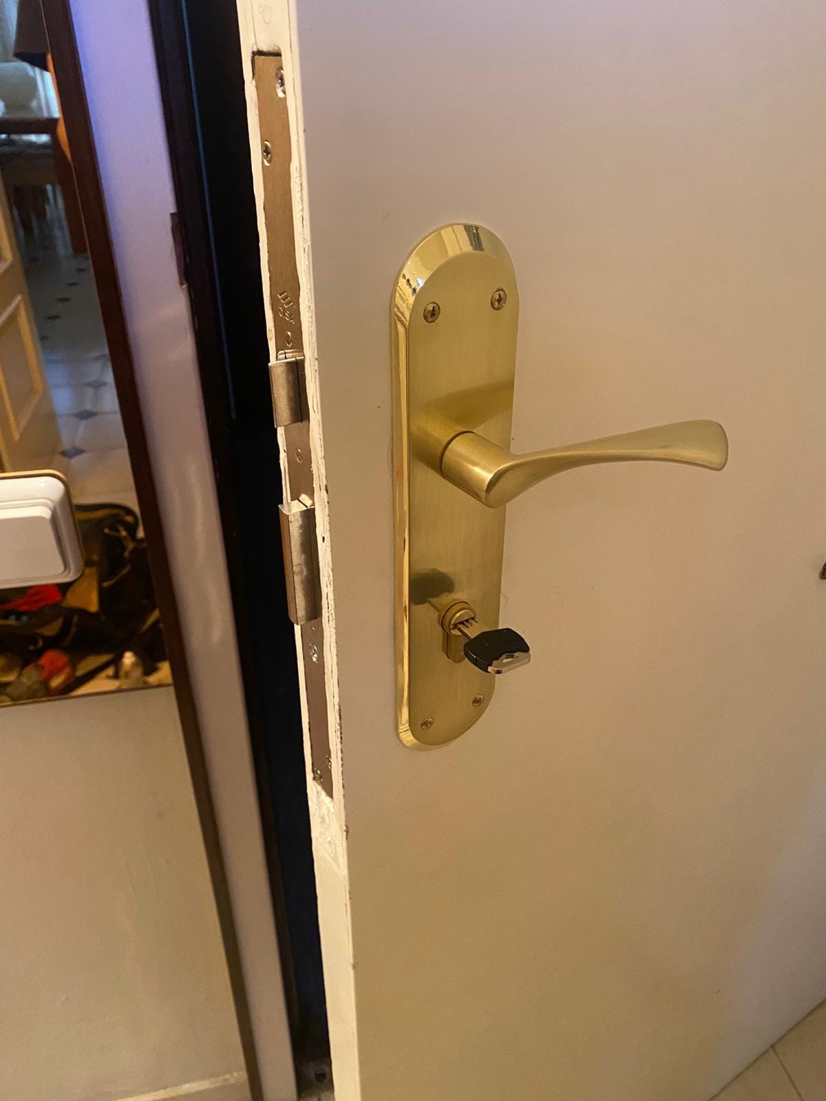 Cerrajeros profesionales en Cornellá de Llobregat